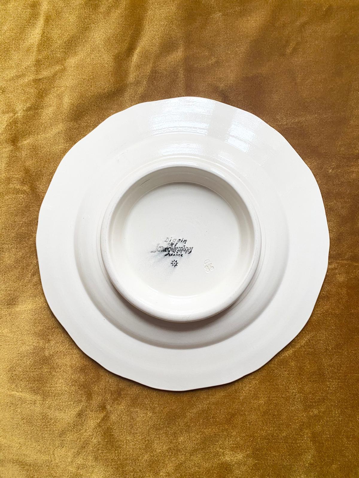 Assiette sur pied Ivoire Sarreguemines