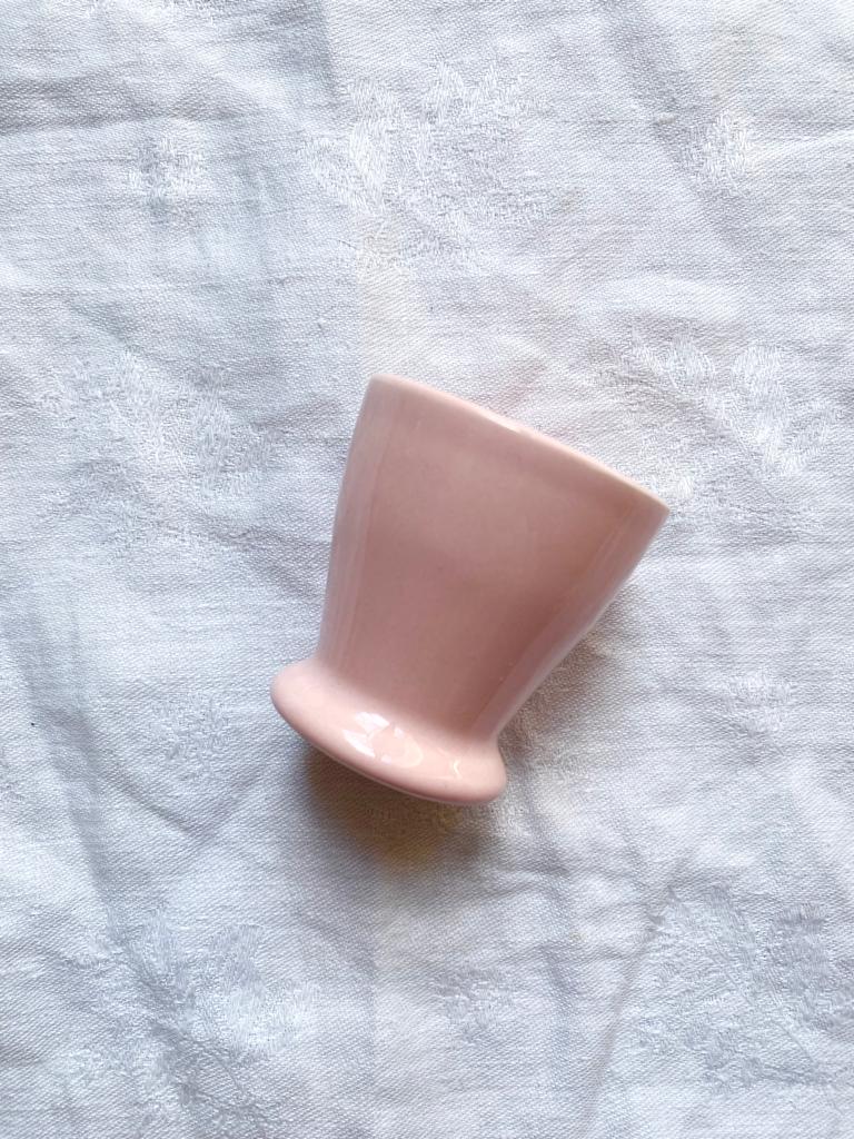 Coquetier vintage rose Salins