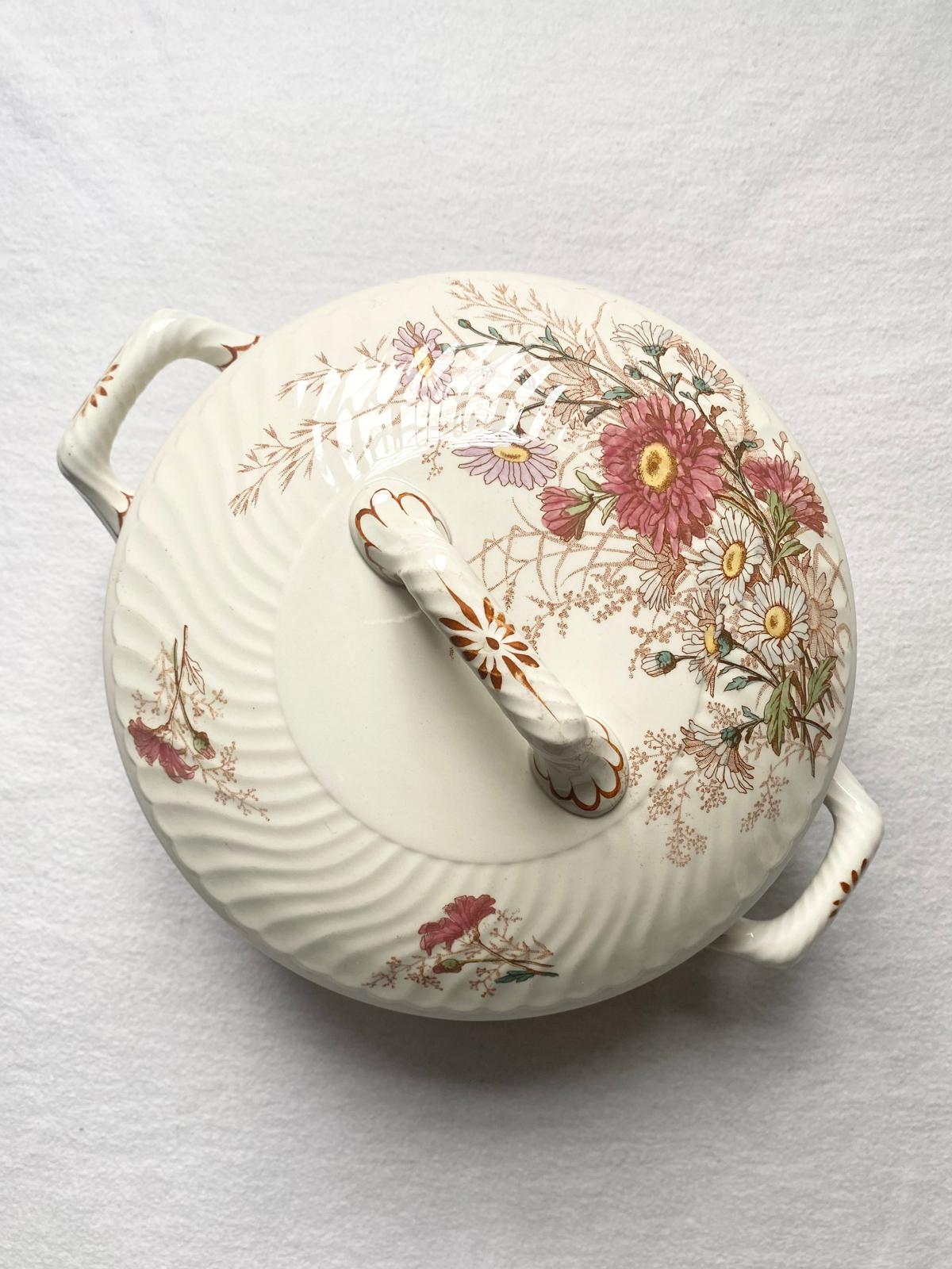 Légumier en terre de fer Reine Marguerite de Lunéville
