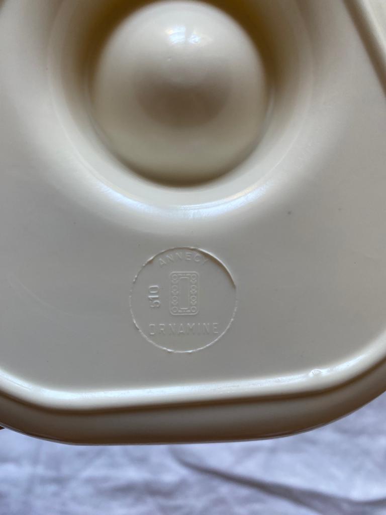 Lot de 3 coquetiers vintage Ornamine Melamine