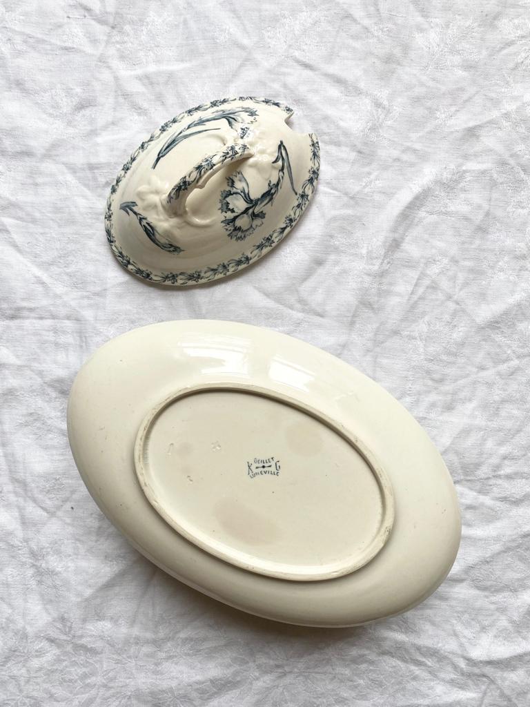 Saucière couvercle Oeillets de Lunéville