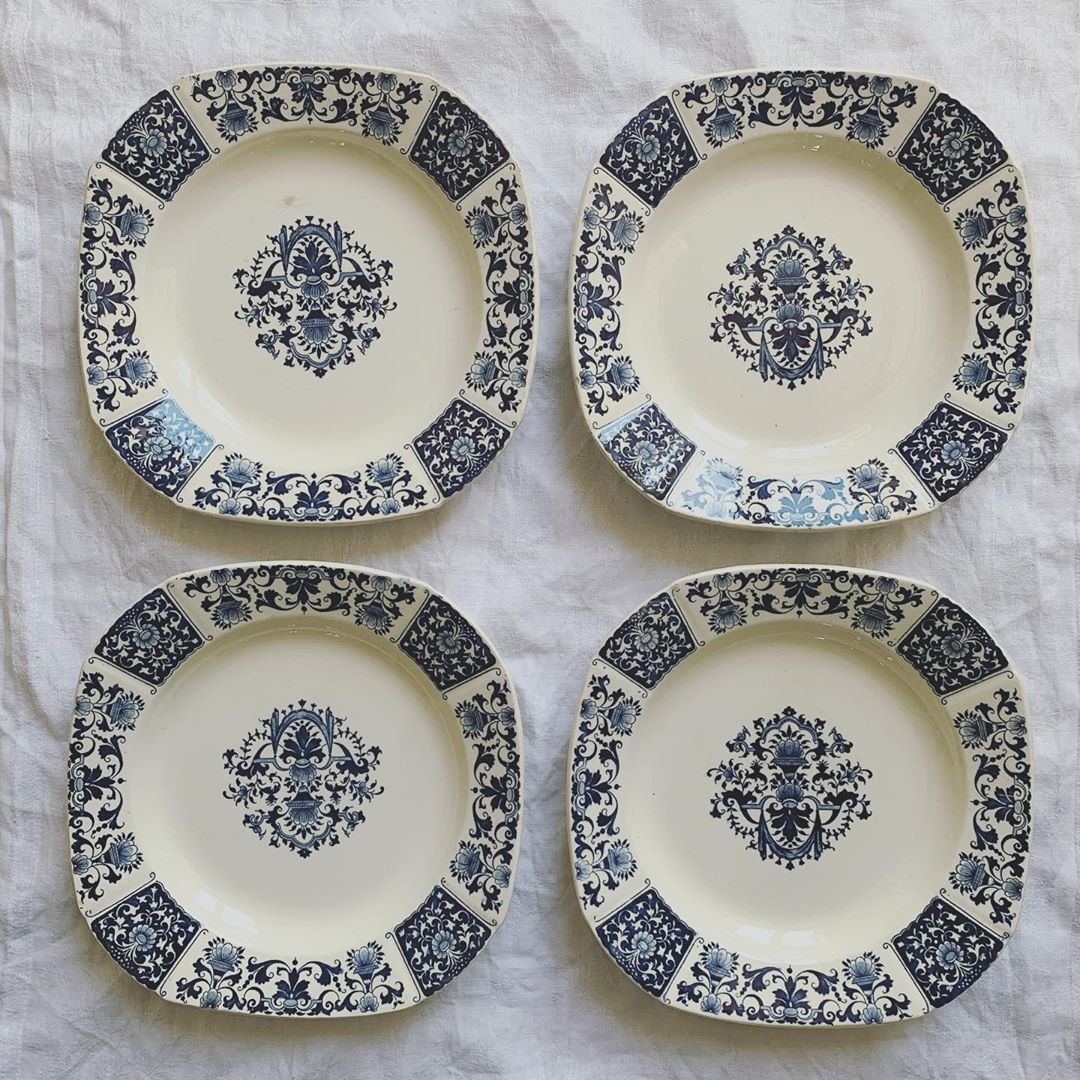 Lot de 4 assiettes creuses en terre de fer de Gien Ibis vintage