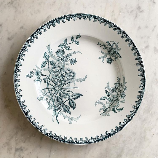 Assiette plate terre de fer Margot société amandinoise