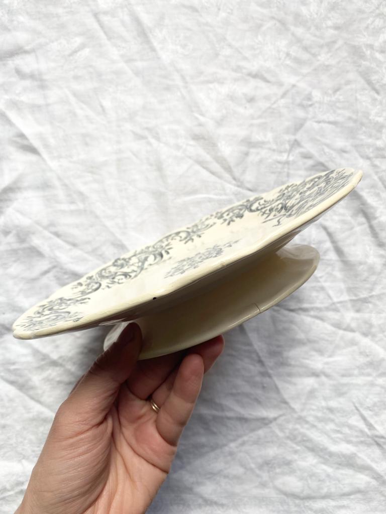 Assiette sur pied Héléna de Longchamp