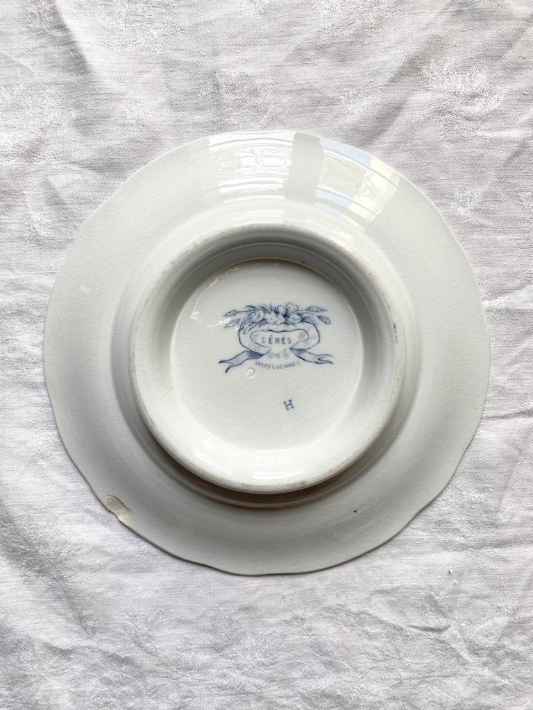 Assiette sur pied terre de fer Ceres Sarreguemines