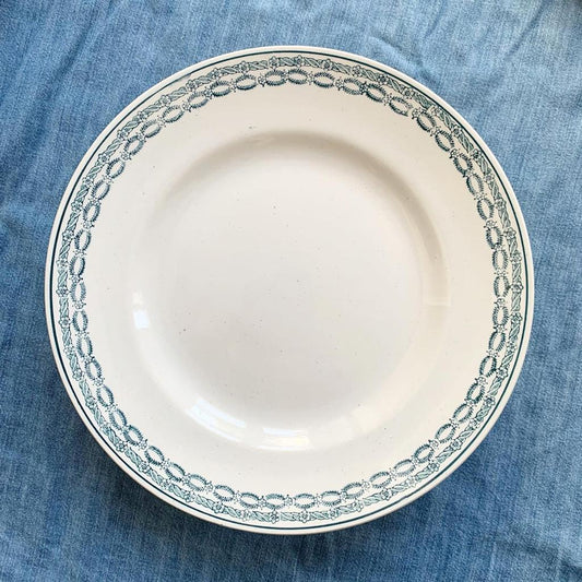 Assiette sur pied terre de fer guirlande bleue St Amand