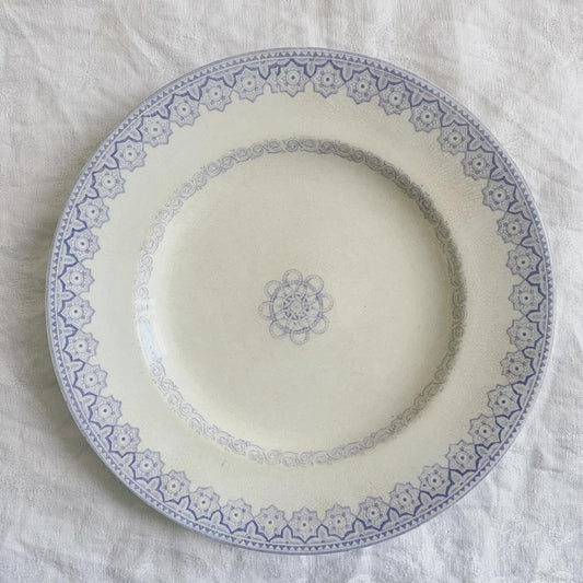 Assiettes plates terre de fer anglaise parme