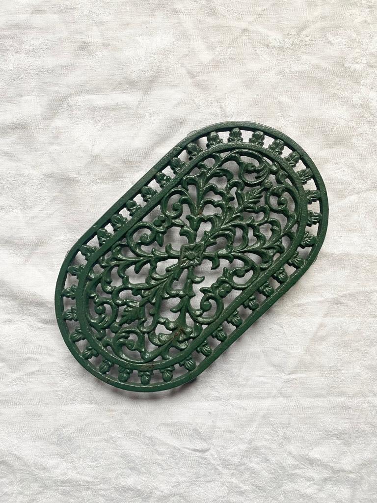 Dessous de plat en fonte vert