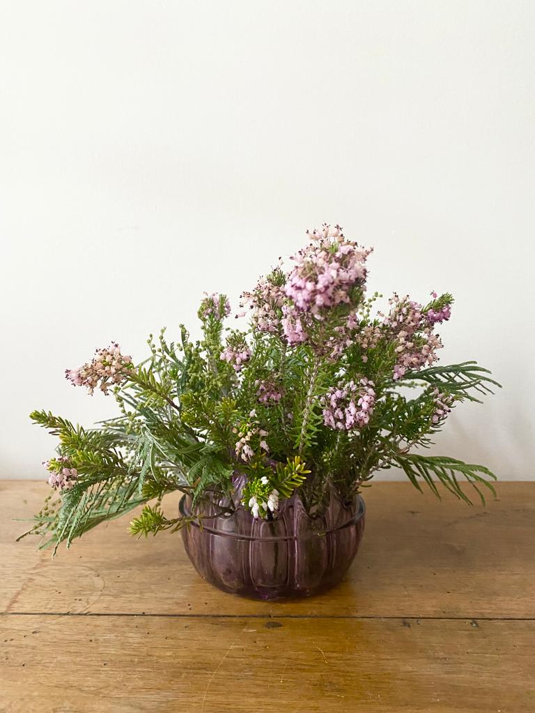 Pique fleurs violet