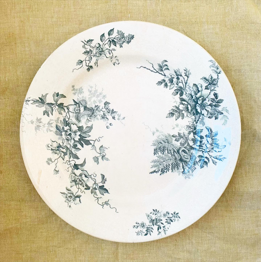 Plat terre de fer Avellan Choisy le Roi