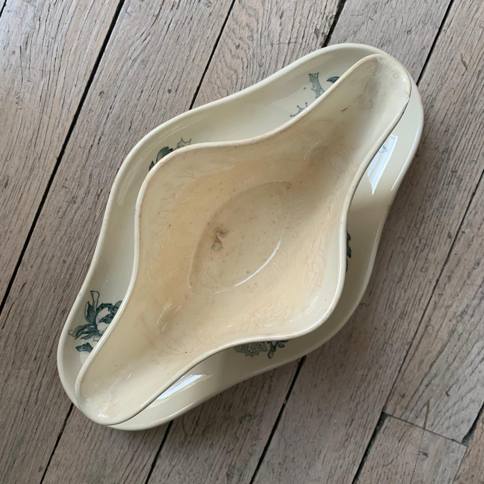 Saucière terre de fer modèle Frivolité Longwy
