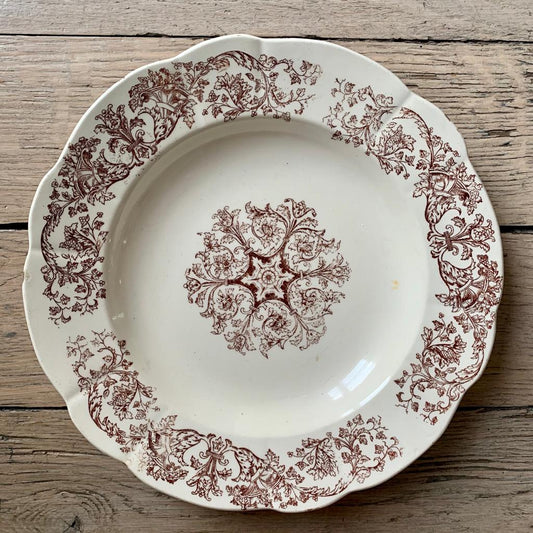 Assiette terre de fer Bella Longchamp