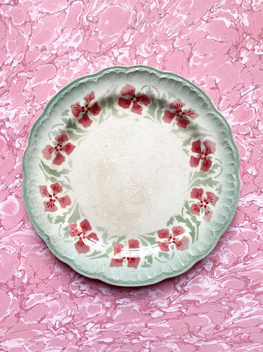 Assiette à dessert en terre de fer Choisy le Roi