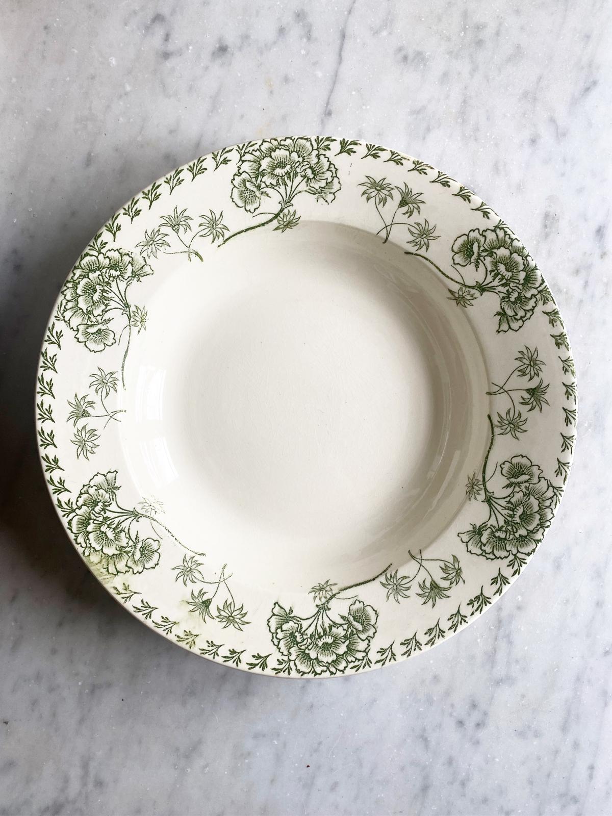 Assiette creuse terre de fer verte Sarreguemines Palmyre