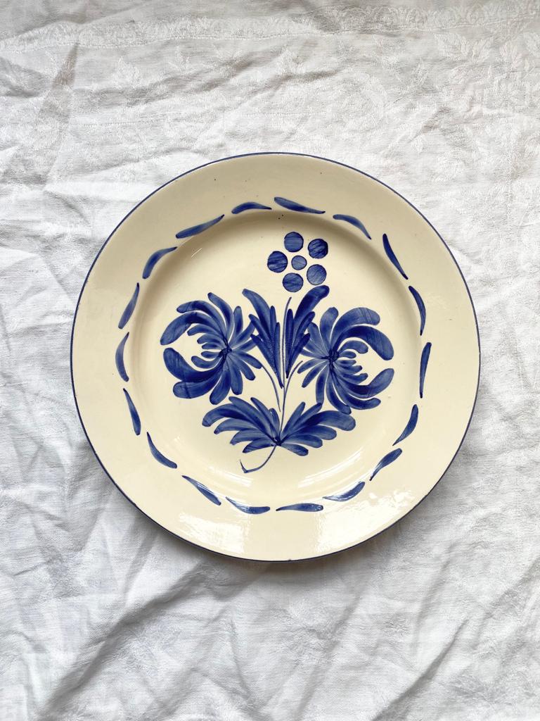 Assiette Ancienne St Clément Jardinière Bouquet Fleur Faïence XIXe Siècle | Occasion Avec Traces D'âge