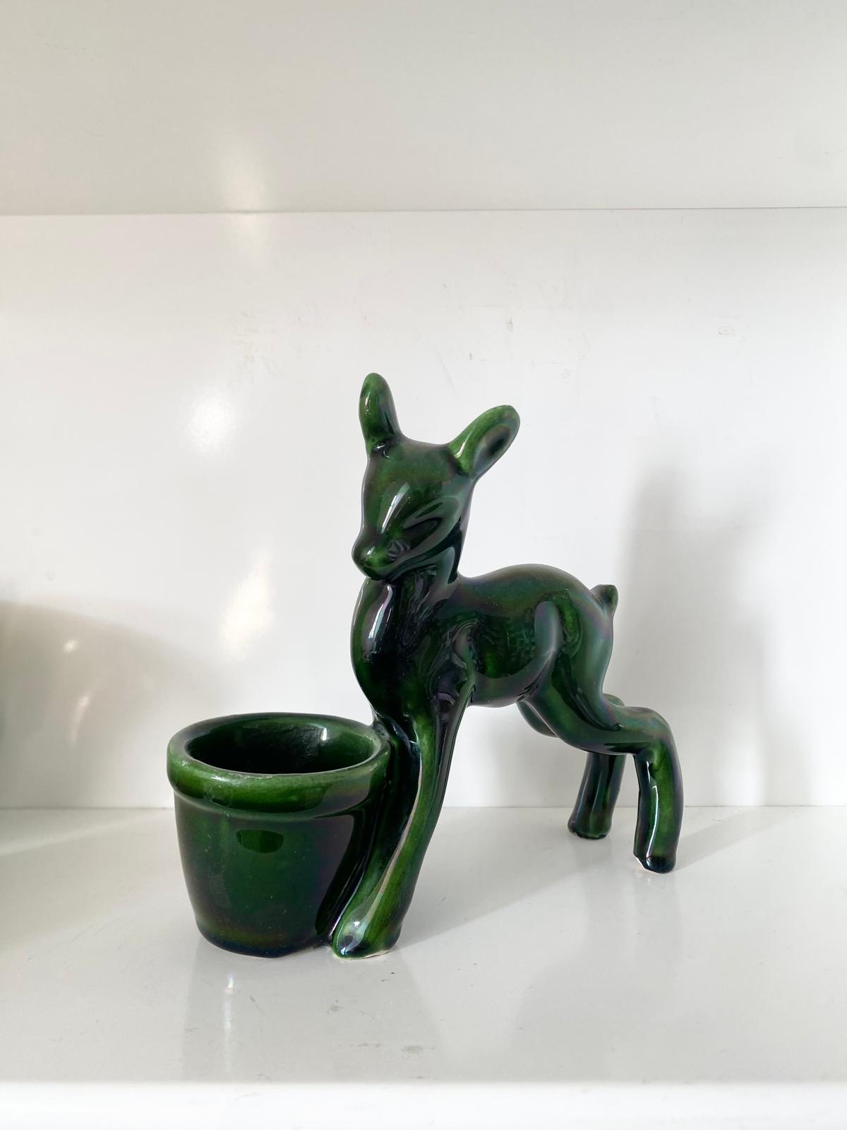 Statuette faon vert céramique
