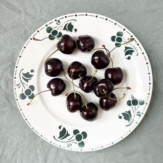 Assiette à dessert Cerisette Badonviller terre de fer verte