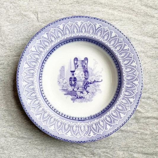 Assiette terre de fer lavender ironstone Pinder Bourne Hope Antique