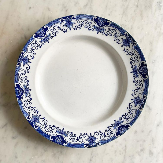 Assiette plate terre de fer Dina Boch La Louvière