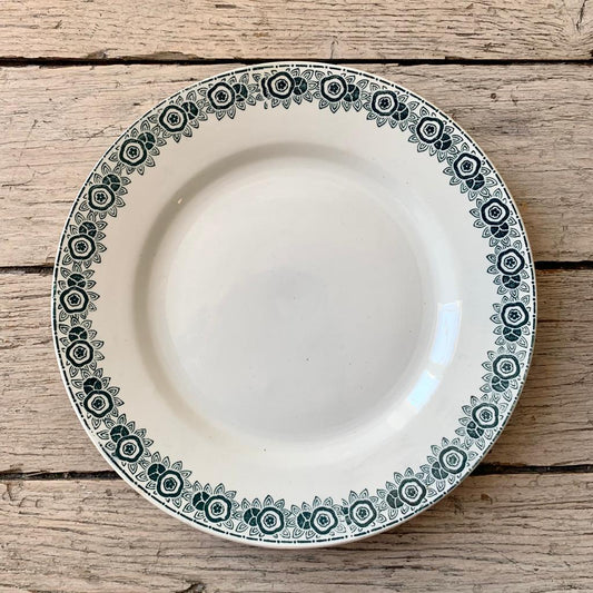 Assiette plate terre de fer modèle Iberia EGT La Française