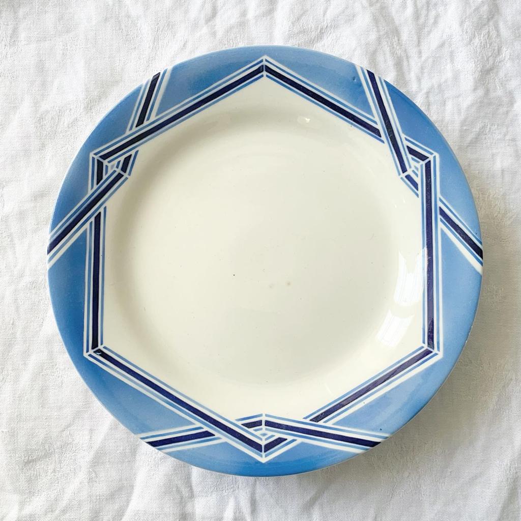 Assiette sur pied terre de fer HBCM Annie vintage