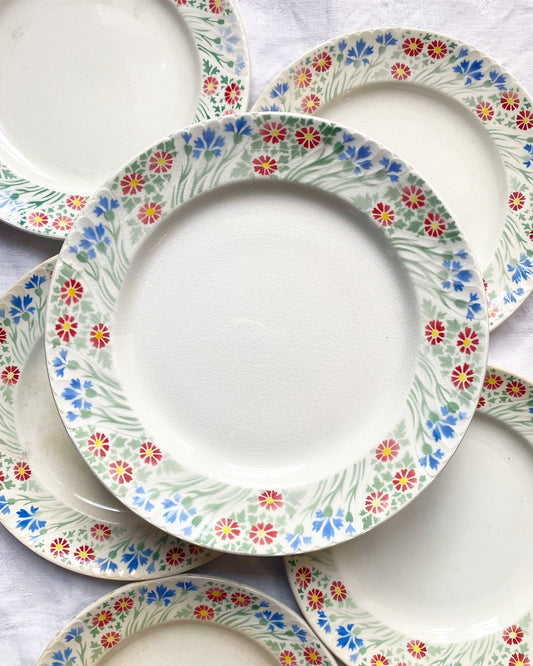 Assiette sur pied Fleurettes Lunéville